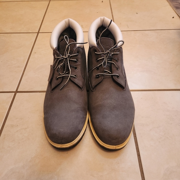 Chukka Timberland - Picture 2 of 5